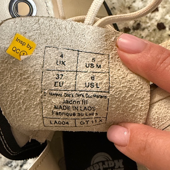 Dr Marten Jadon III Pisa Leather Platform Lace Up Boots - Picture 8 of 13